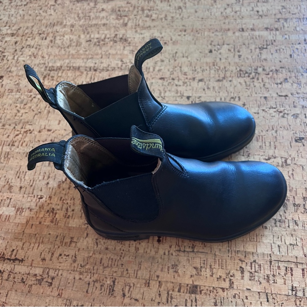 Vegan leather black blundstones #2115
